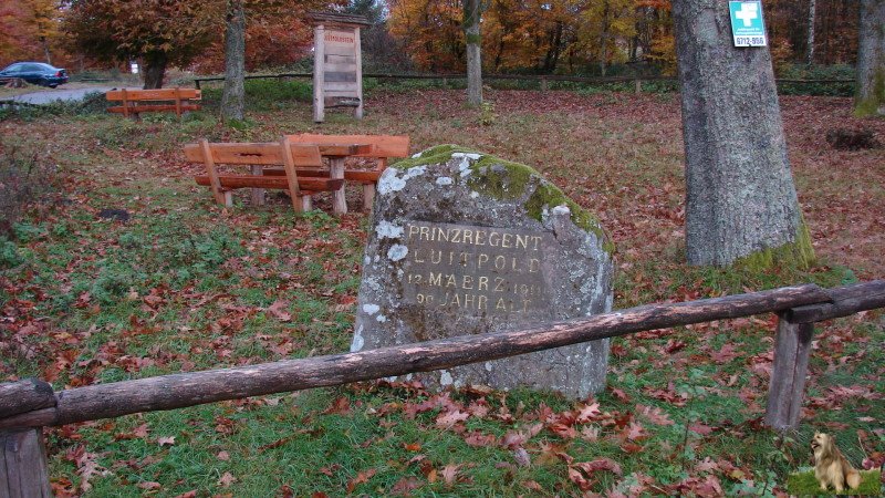 Ritterstein Nr. 070-4 Prinzregent Luitpold 12. März 1911 90 Jahre alt.JPG - Ritterstein Nr.70  Prinzregent Luitpold 12. März 1911 90 Jahre alt